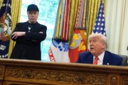 自己算命马斯克：我进退两难